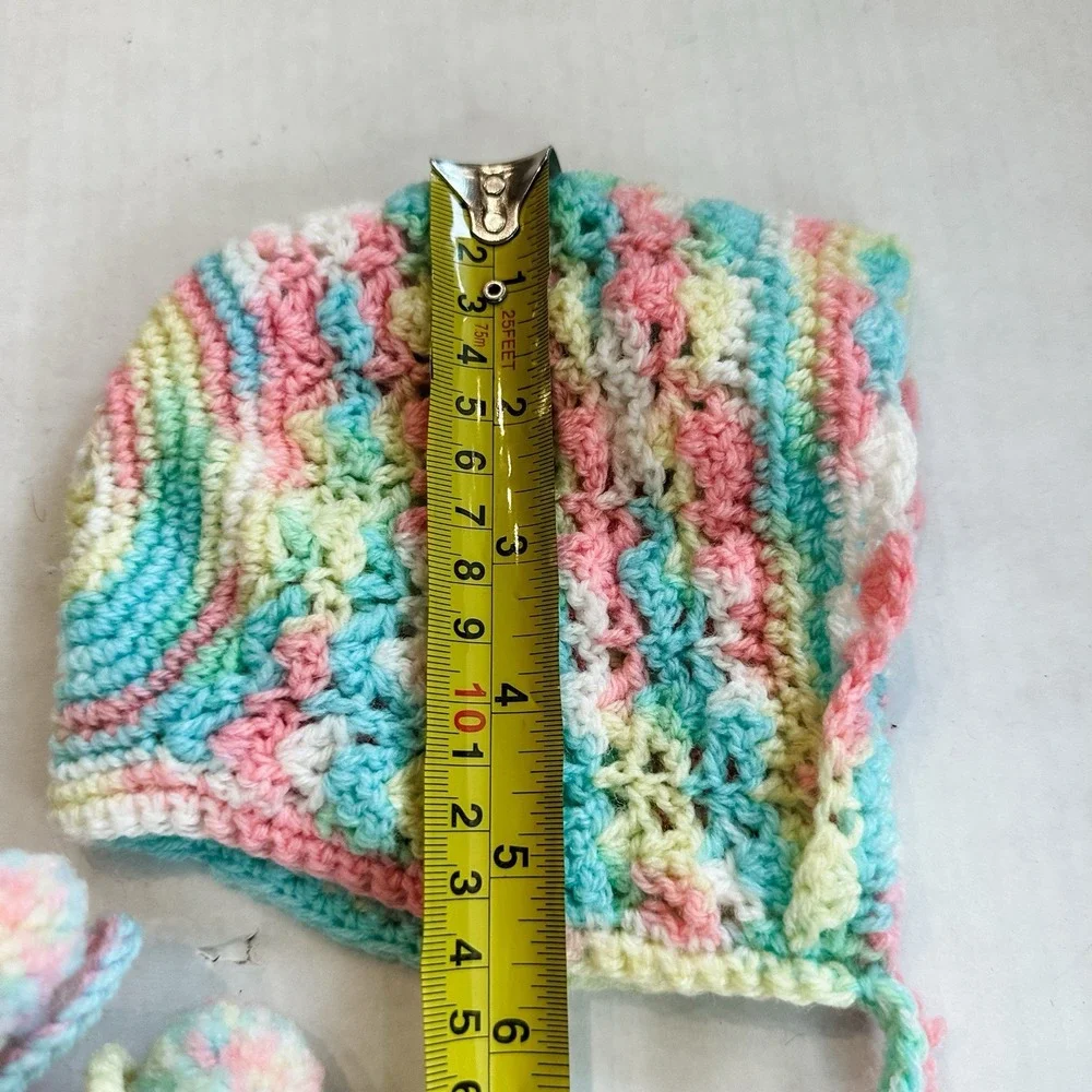 Vintage Crochet Rainbow‎ Bonnet & Booties 6-12 Mos - Picture 5 of 10